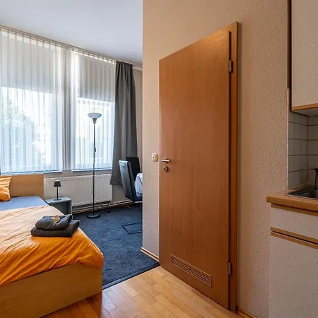 Baerbel Neelen דירה האמלן